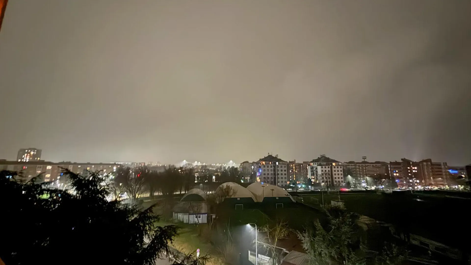 ホテル Elegante Camera Zona San Siro Mi ミラノ